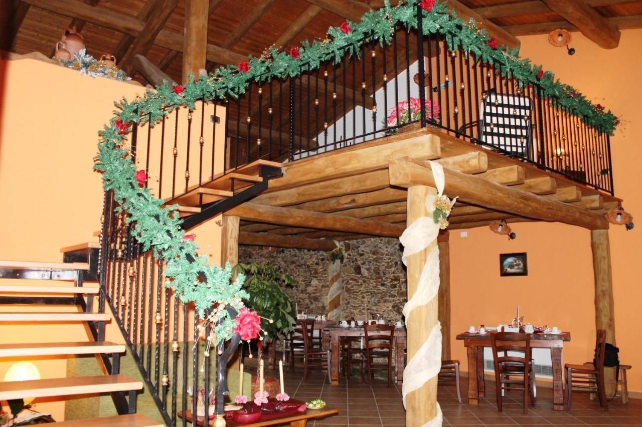Antico Casale Bed & Breakfast Gioiosa Marea Bagian luar foto
